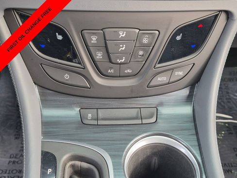Used 2020 Buick Envision Essence w/ Experience Buick Package FWD image 26