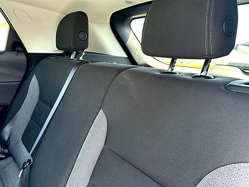 Used 2025 Chevrolet TrailBlazer LT FWD image 19