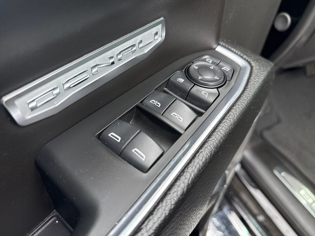 Certified 2024 GMC Sierra 1500 Denali AWD/4WD image 29