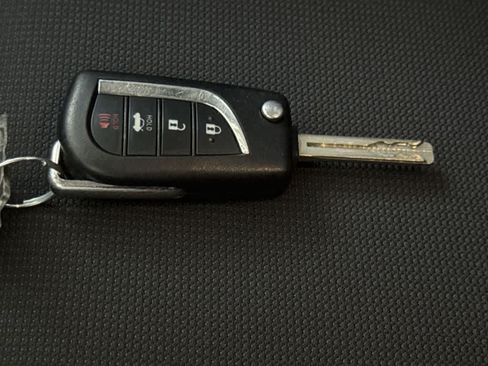 Used 2023 Toyota Corolla LE FWD image 28