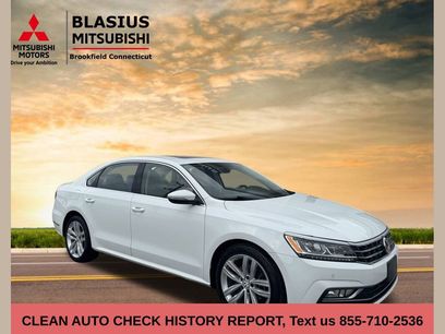 Used 2018 Volkswagen Passat 2.0T SE