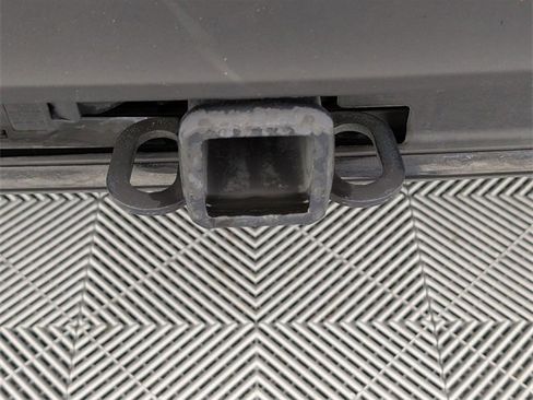 Used 2025 Ford Explorer ST-Line w/ ST-Line Street Pack image 33