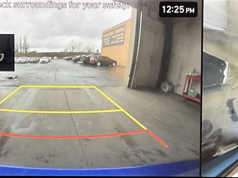 Used 2024 Hyundai Elantra Limited image 14