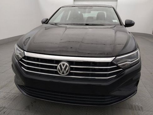 Used 2019 Volkswagen Jetta SE w/ Cold Weather Package FWD image 15