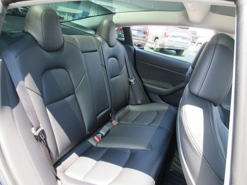 Used 2023 Tesla Model 3 Performance AWD/4WD image 21