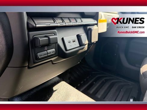 New 2026 GMC Sierra 2500 Pro AWD/4WD image 19