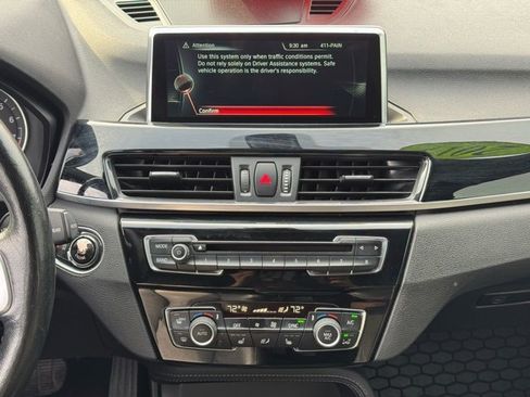 Used 2017 BMW X1 sDrive28i image 14