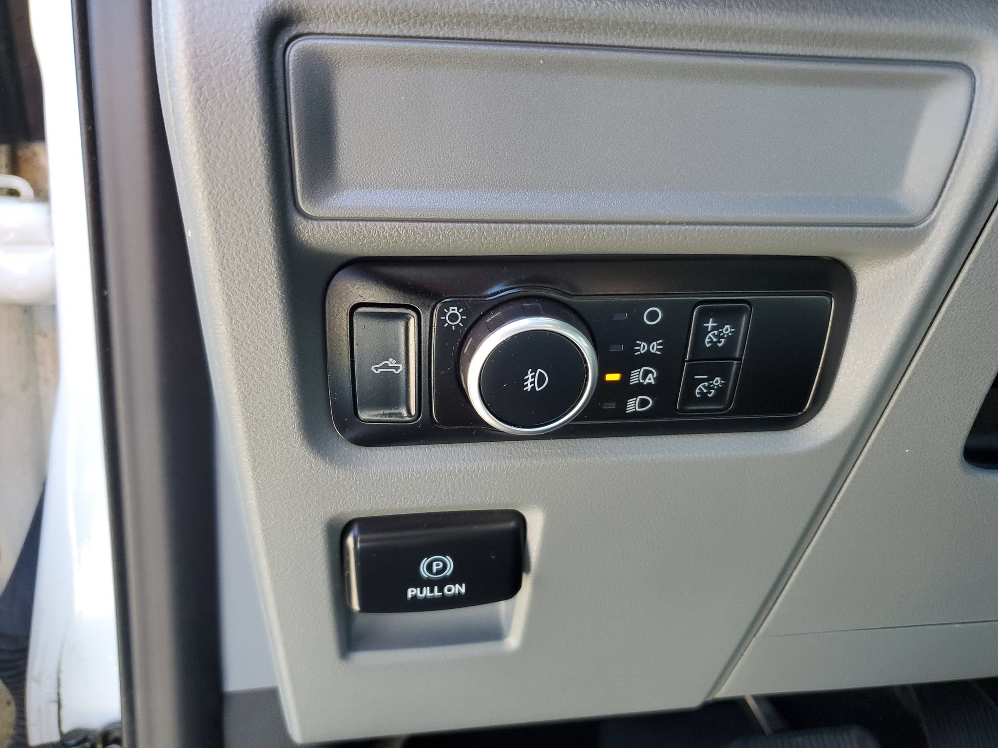 Used 2024 Ford F150 XLT AWD/4WD image 17