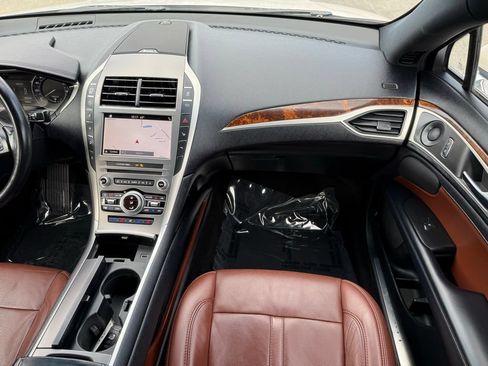 Used 2019 Lincoln MKZ Reserve AWD/4WD image 29