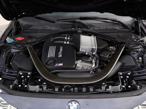 Used 2017 BMW M3 RWD image 27