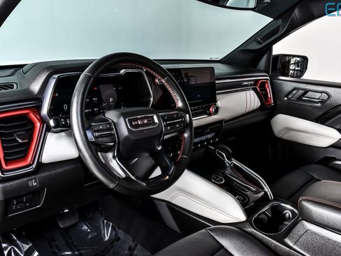 Used 2024 GMC Canyon AT4X image 14