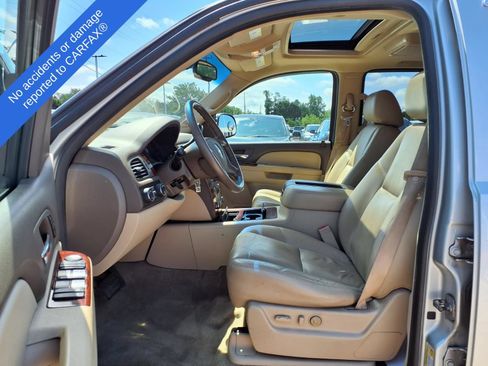 Used 2010 Chevrolet Tahoe LTZ AWD/4WD image 18