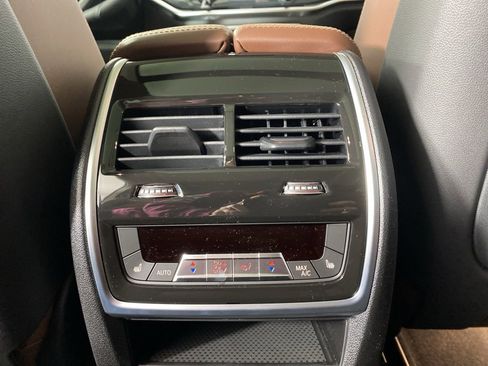 New 2026 BMW X7 xDrive40i image 23