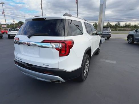 Certified 2023 GMC Acadia SLE w/ Driver Convenience Package image 8