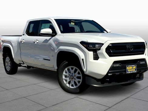 Used 2024 Toyota Tacoma SR5 image 2