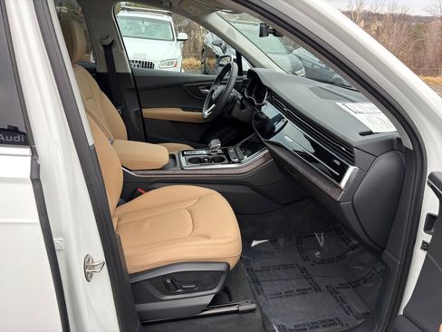 Used 2025 Audi Q7 2.0T Premium Plus w/ Premium Plus Package image 28
