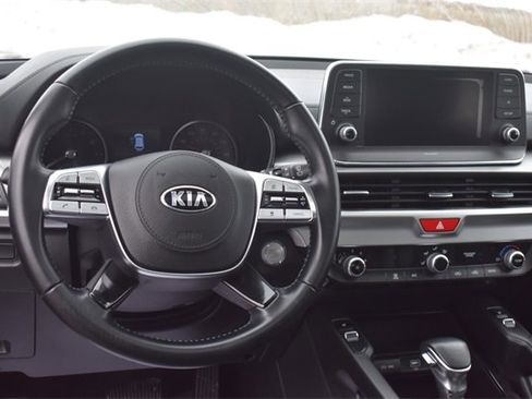 Used 2020 Kia Telluride S image 21