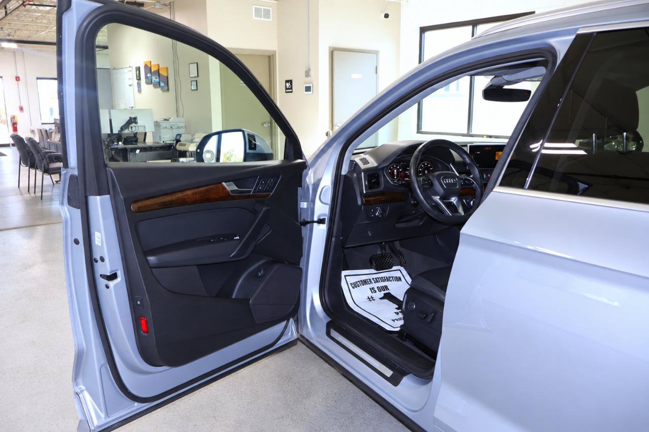 Used 2018 Audi Q5 2.0T Premium Plus w/ Premium Plus Package AWD/4WD image 11