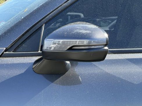 Used 2023 Honda HR-V LX image 28