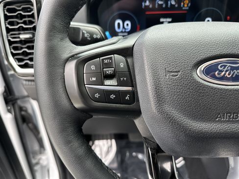 Used 2024 Ford Ranger Lariat w/ FX4 Off-Road Package AWD/4WD image 19