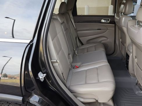 Used 2012 Jeep Grand Cherokee Laredo image 21