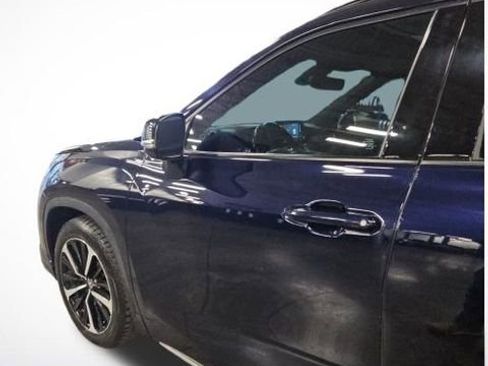 Used 2022 Toyota Highlander XSE image 47