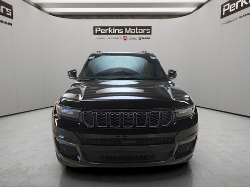 Used 2024 Jeep Grand Cherokee L Summit w/ High Altitude Package AWD/4WD image 2