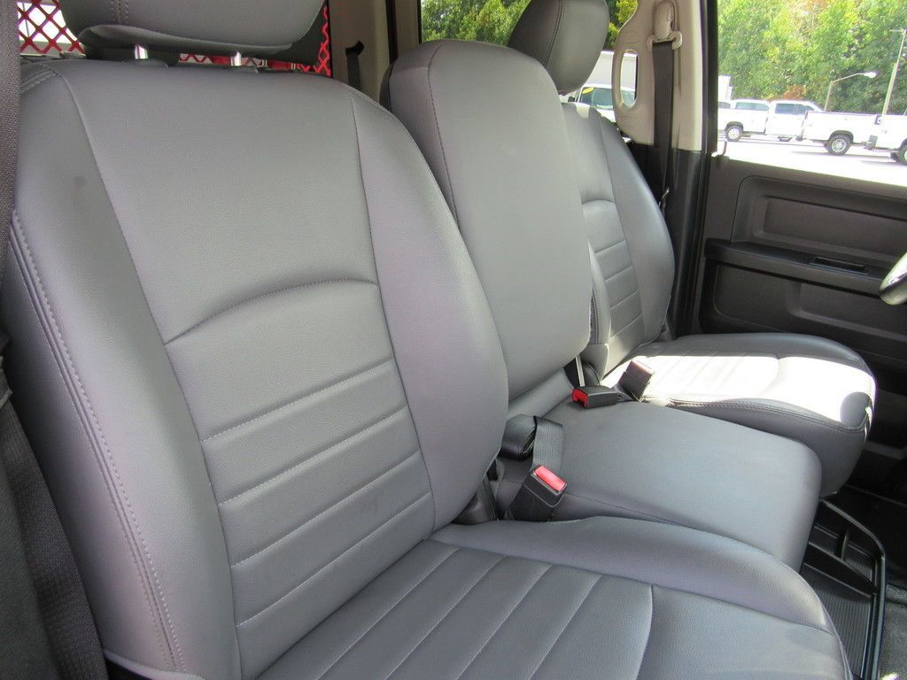 Used 2018 RAM 5500 Tradesman w/ Max Tow Package RWD image 30