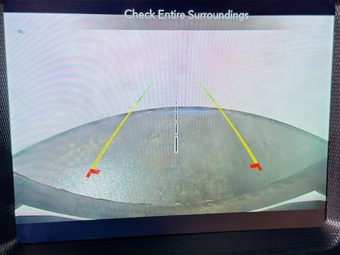 Used 2021 Jeep Wrangler Unlimited Rubicon 4xe w/ Steel Bumper Group image 19