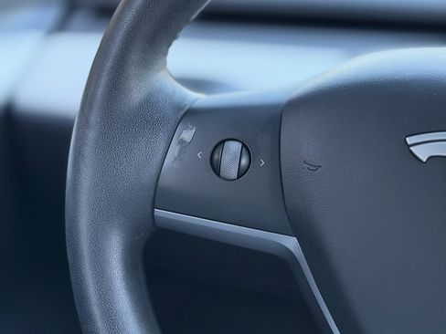 Used 2022 Tesla Model 3 Long Range image 44