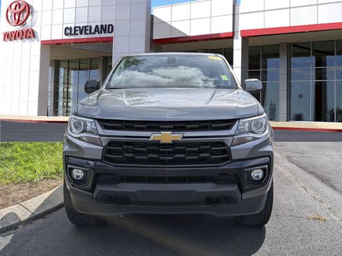 Used 2022 Chevrolet Colorado LT w/ Luxury Package AWD/4WD image 3