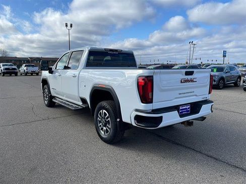 Used 2022 GMC Sierra 2500 AT4 w/ Gooseneck/5TH Wheel Package AWD/4WD image 4