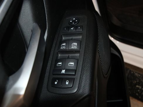 Used 2022 RAM 1500 Big Horn image 6