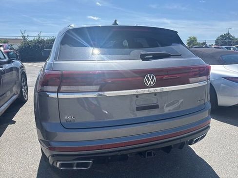 Used 2024 Volkswagen Atlas Cross Sport SEL Premium R-Line AWD/4WD image 12
