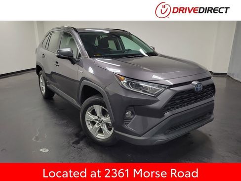 Used 2021 Toyota RAV4 XLE w/ Convenience Package AWD/4WD image 1