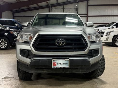 Used 2023 Toyota Tacoma TRD Sport image 2