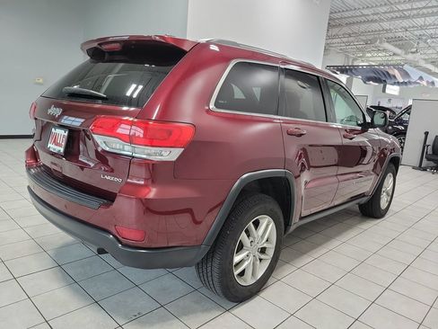 Used 2017 Jeep Grand Cherokee Laredo w/ Quick Order Package 23E AWD/4WD image 12