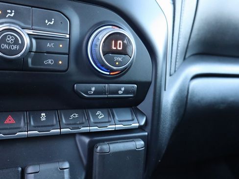 Used 2019 Chevrolet Silverado 1500 RST image 13