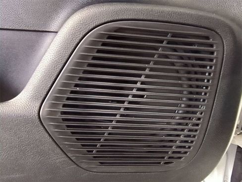 Used 2022 Lincoln Corsair Reserve w/ Equipment Group 201A image 17