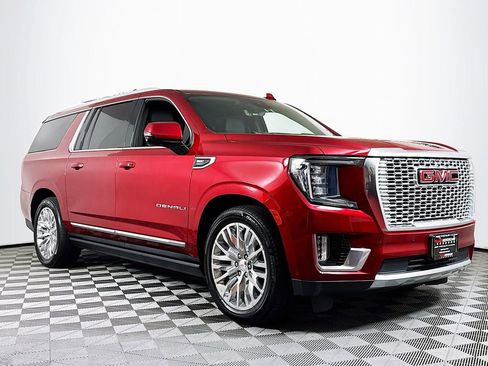 Used 2023 GMC Yukon XL Denali w/ Denali Reserve Package AWD/4WD image 1