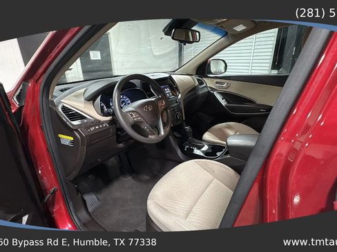 Used 2017 Hyundai Santa Fe SE FWD image 13