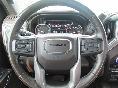 Used 2021 GMC Sierra 1500 Denali w/ Denali Ultimate Package AWD/4WD image 24