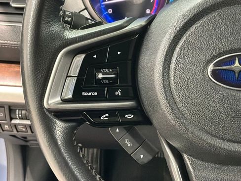 Used 2018 Subaru Outback 2.5i Limited w/ 50th Anniversary Edition image 9