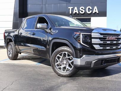 New 2025 GMC Sierra 1500 SLE w/ Preferred Package
