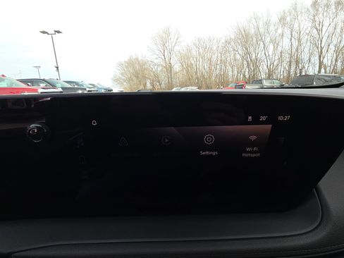 Certified 2025 Buick Encore GX Sport Touring w/ Comfort Package image 21