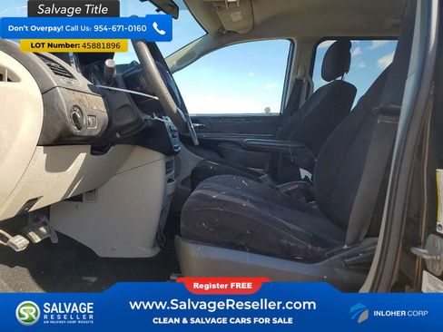 Used 2011 Dodge Grand Caravan Express image 4