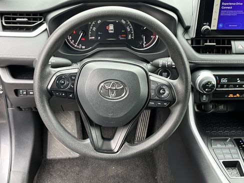 Certified 2025 Toyota RAV4 XLE AWD/4WD image 12