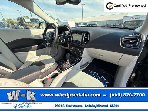 Certified 2017 Jeep Compass Limited AWD/4WD image 32
