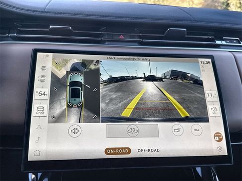 Used 2025 Land Rover Range Rover Sport Dynamic SE image 25