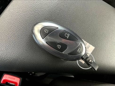 New 2025 Hyundai Elantra SEL image 27